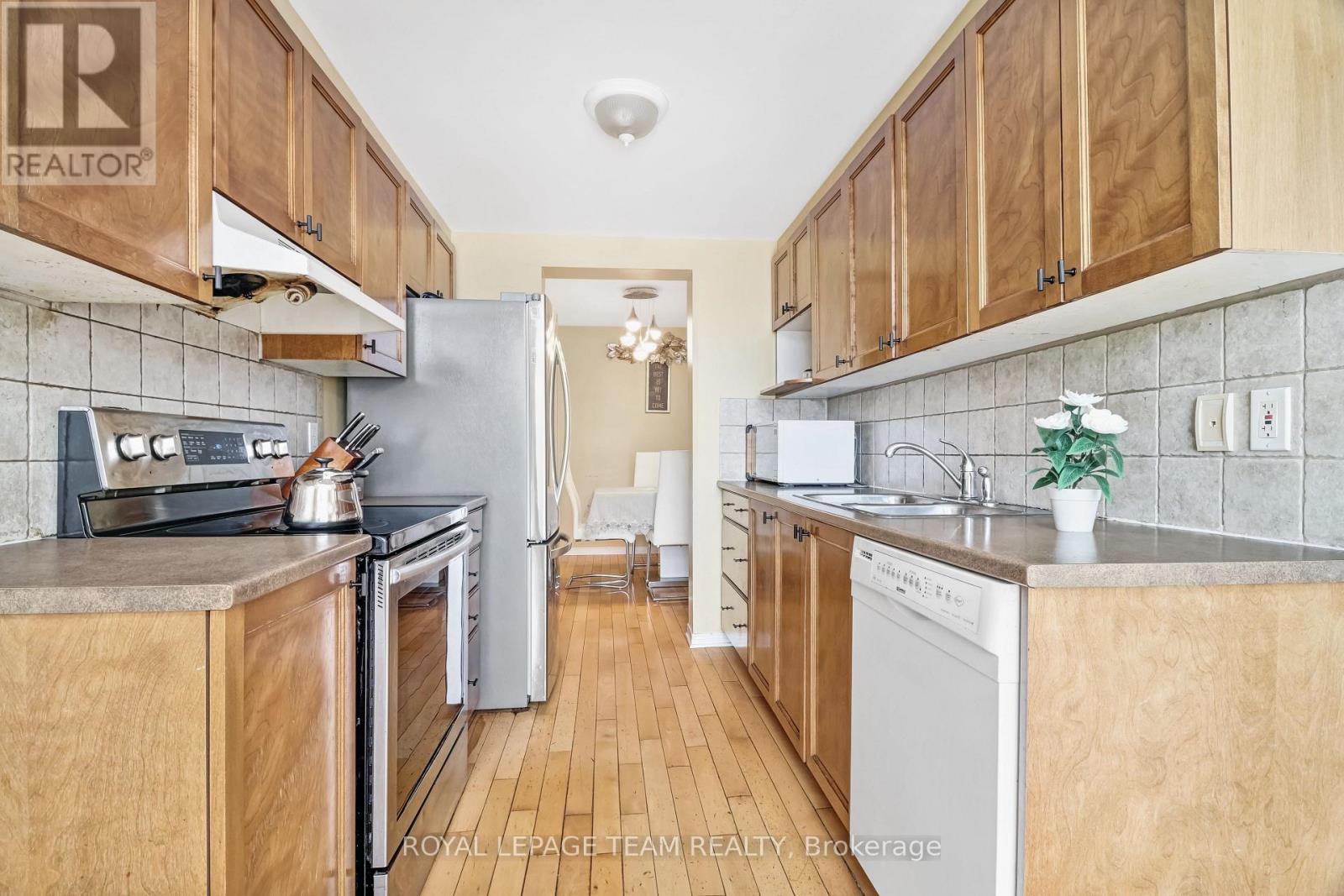 2362 Bois Vert Place