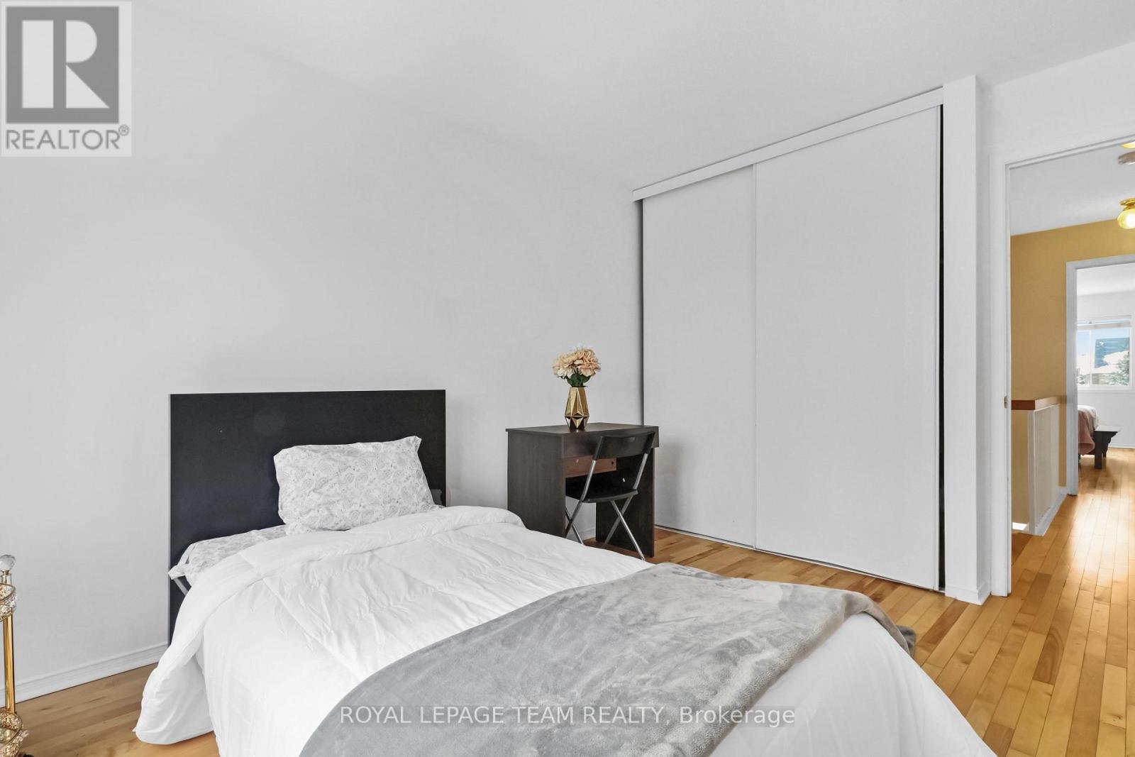 2362 Bois Vert Place