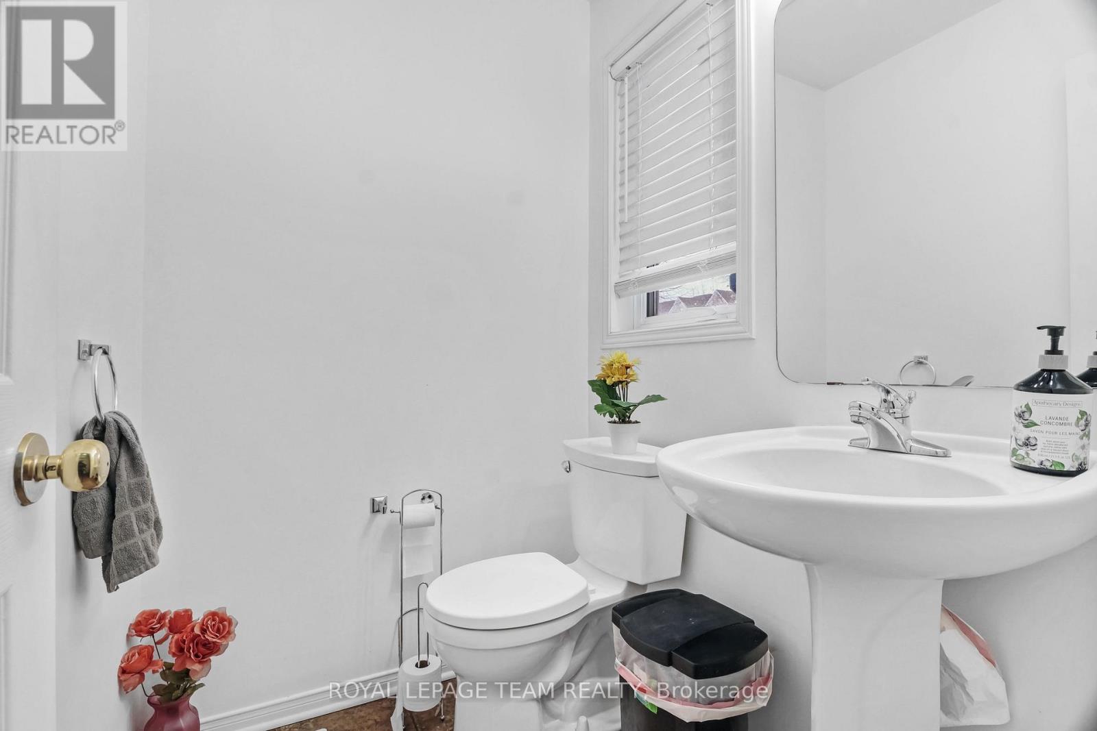 2362 Bois Vert Place