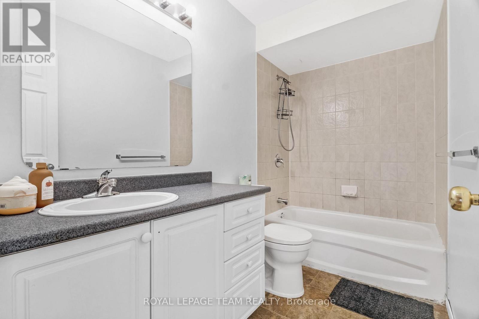 2362 Bois Vert Place