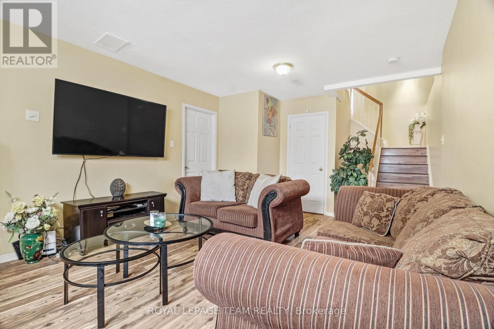 2362 Bois Vert Place