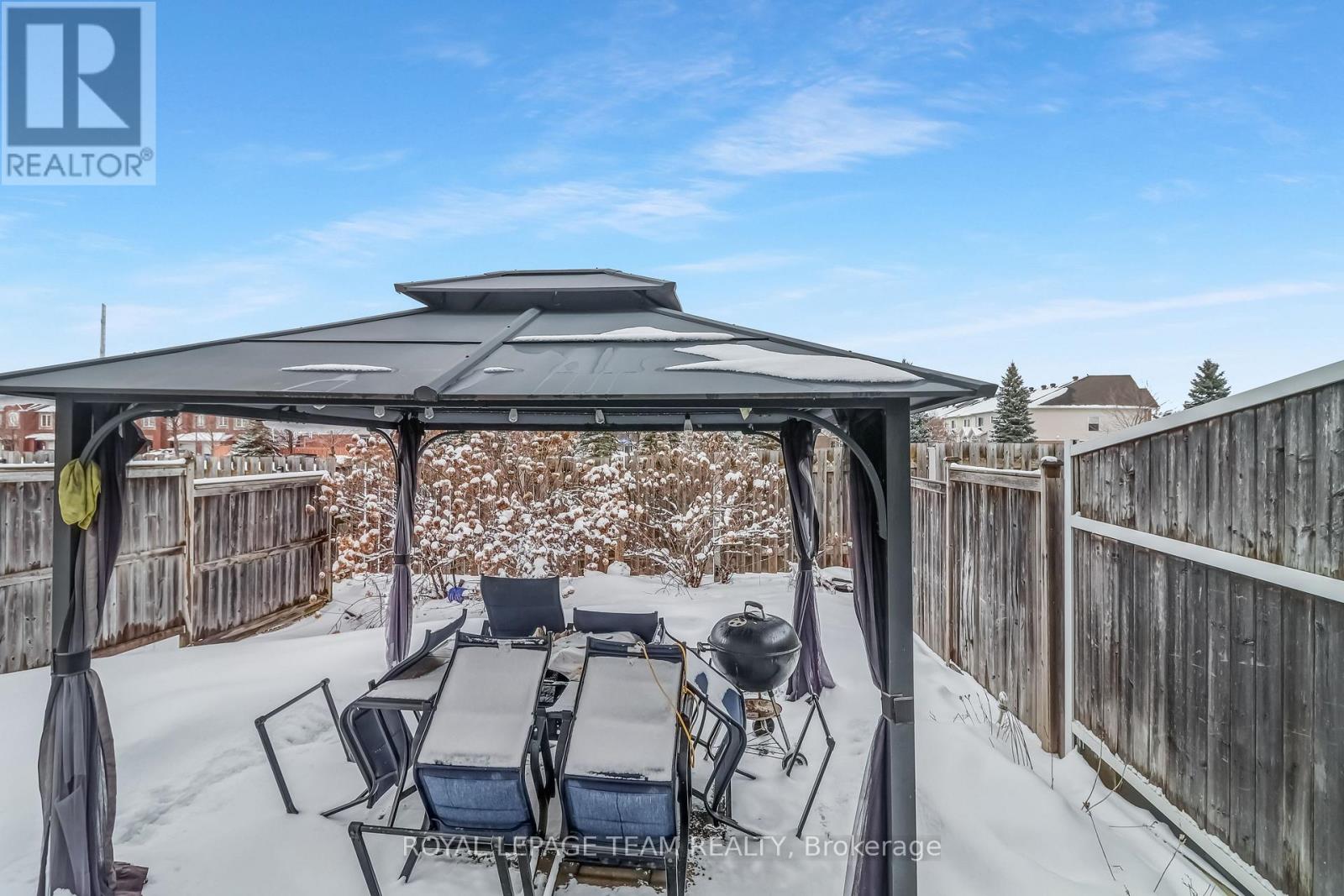 2362 Bois Vert Place