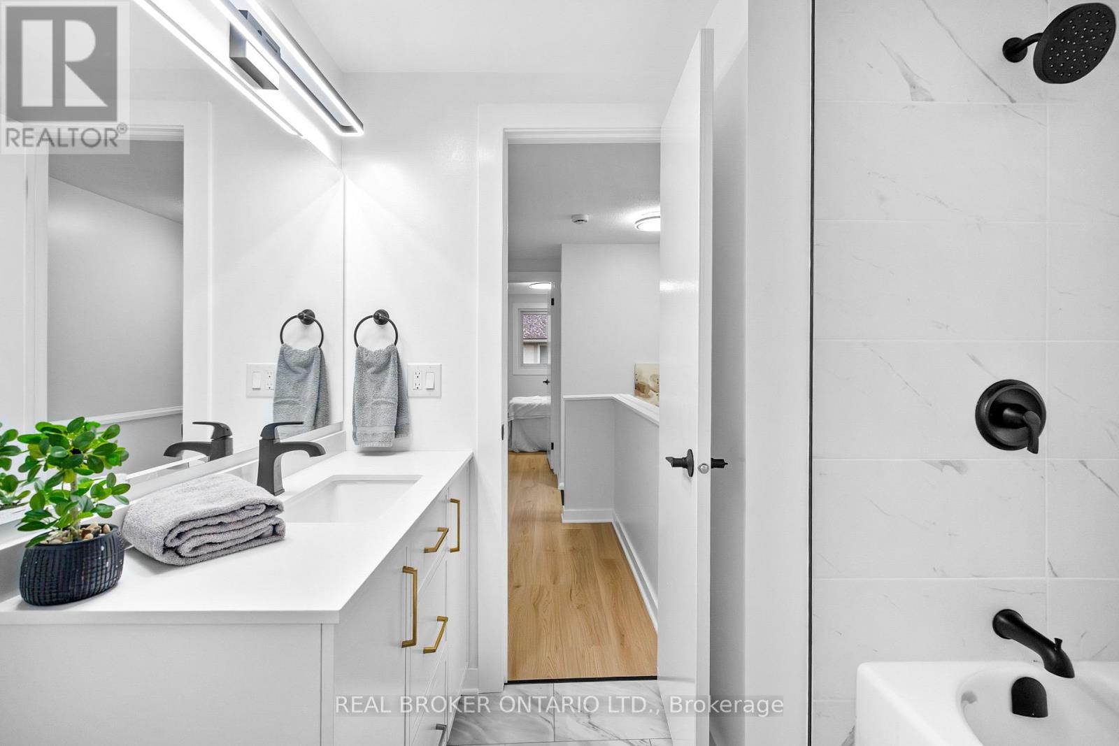 C - 477 Moodie Drive