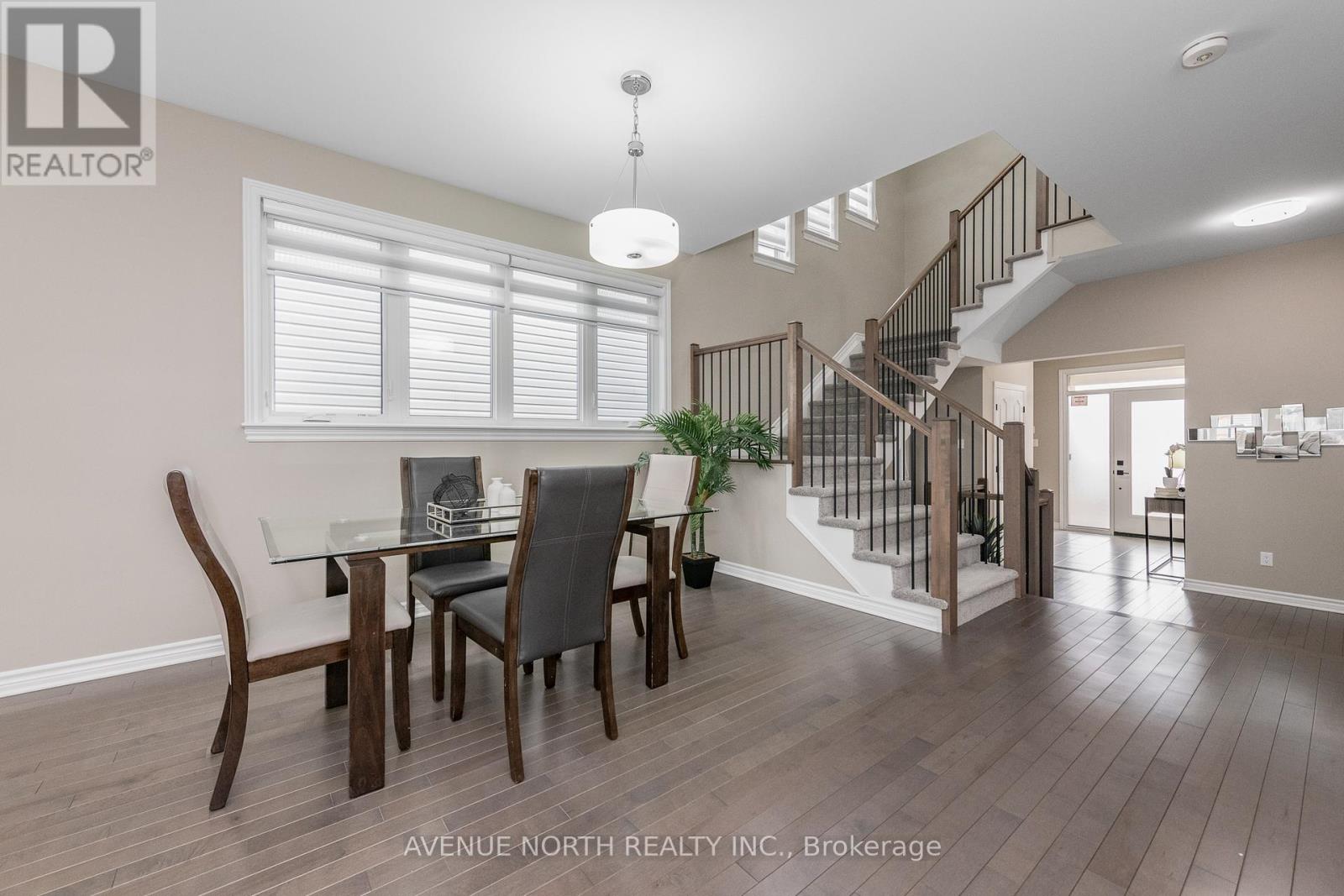 707 Moonflower Crescent