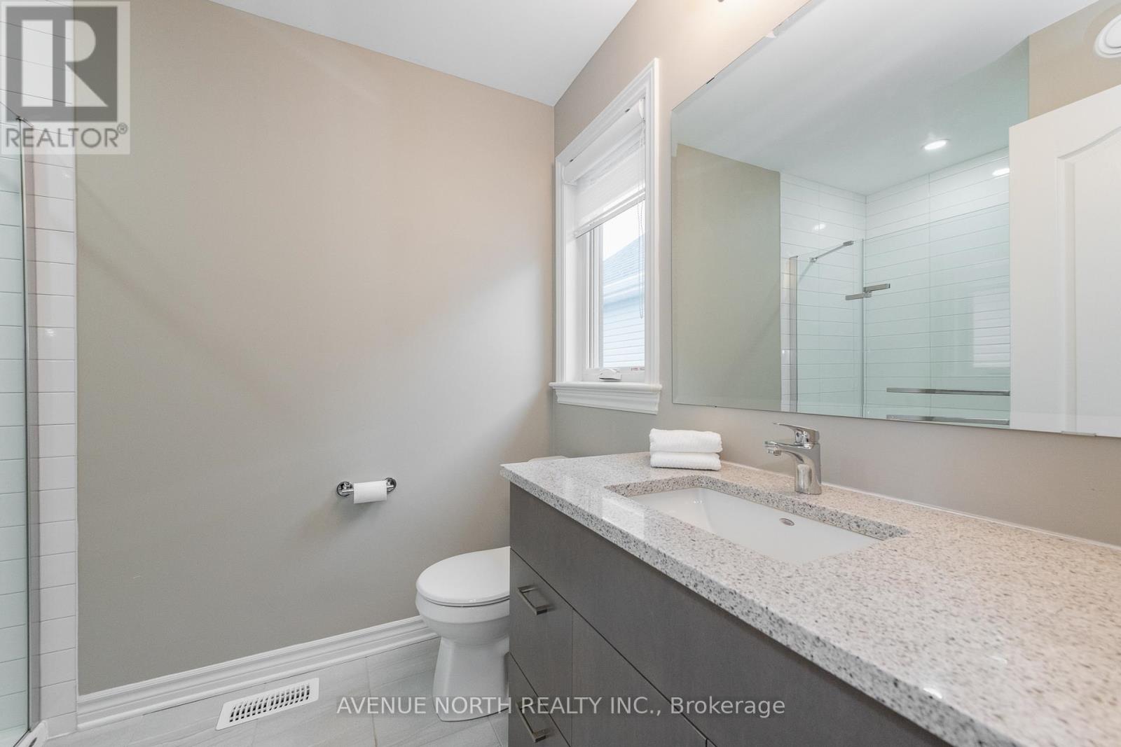 707 Moonflower Crescent