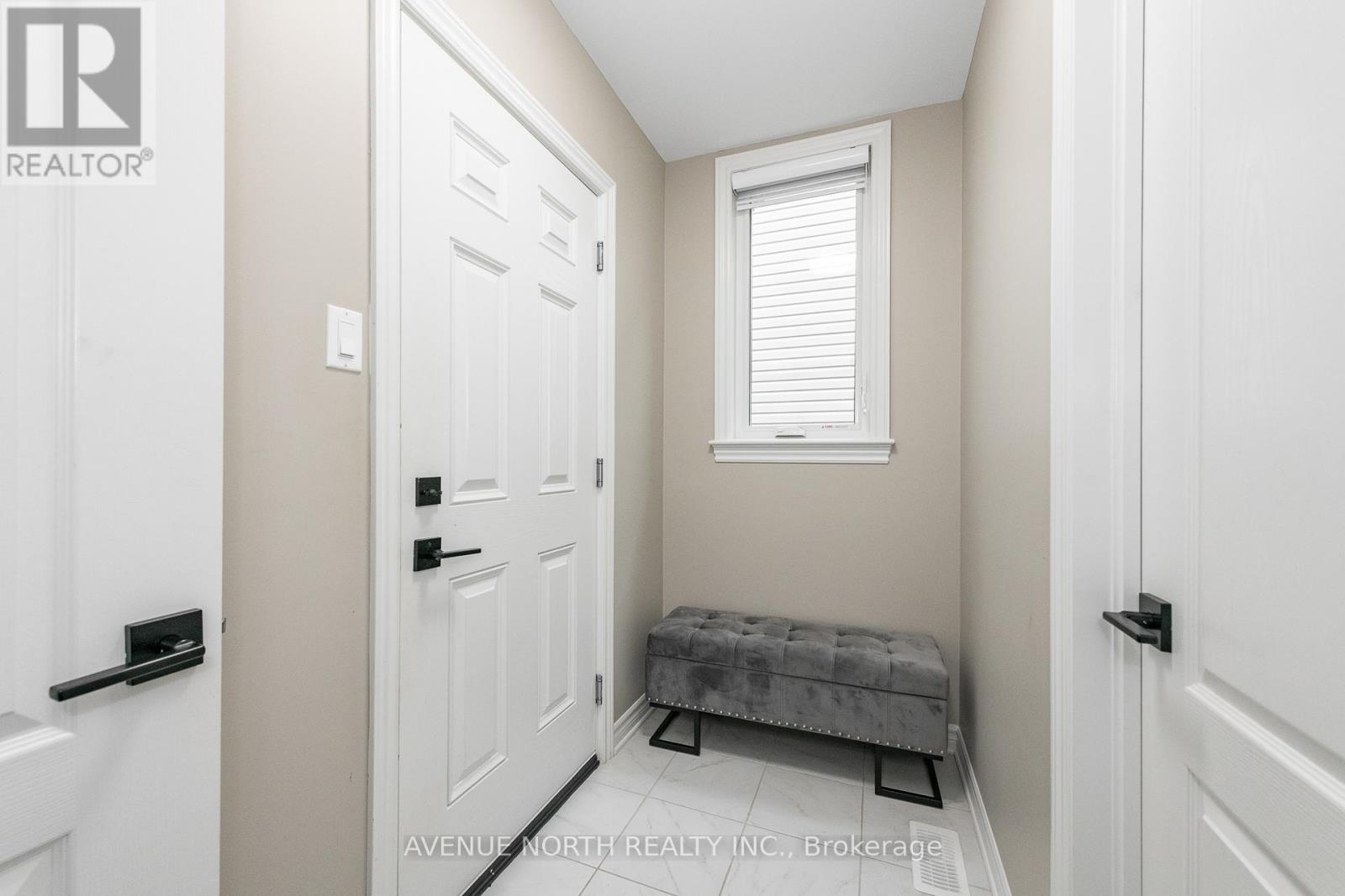 707 Moonflower Crescent