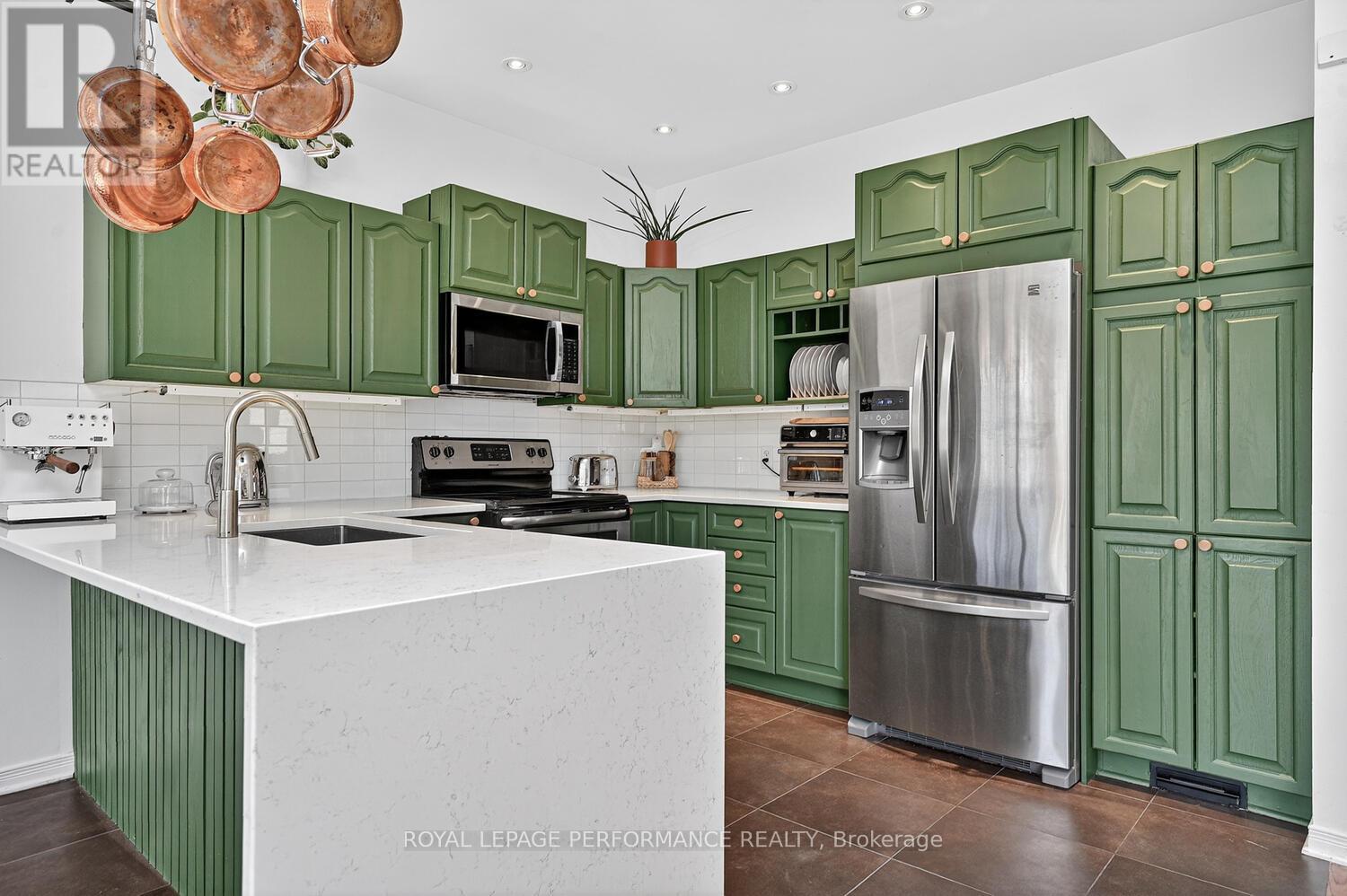 1665 Frenette Street