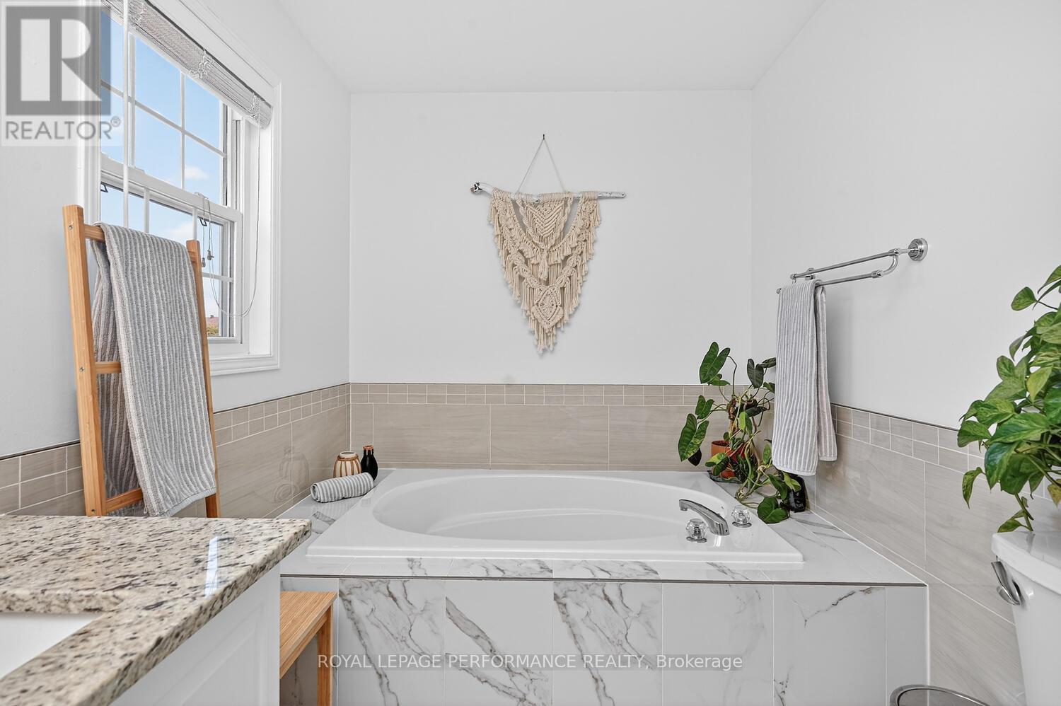 1665 Frenette Street