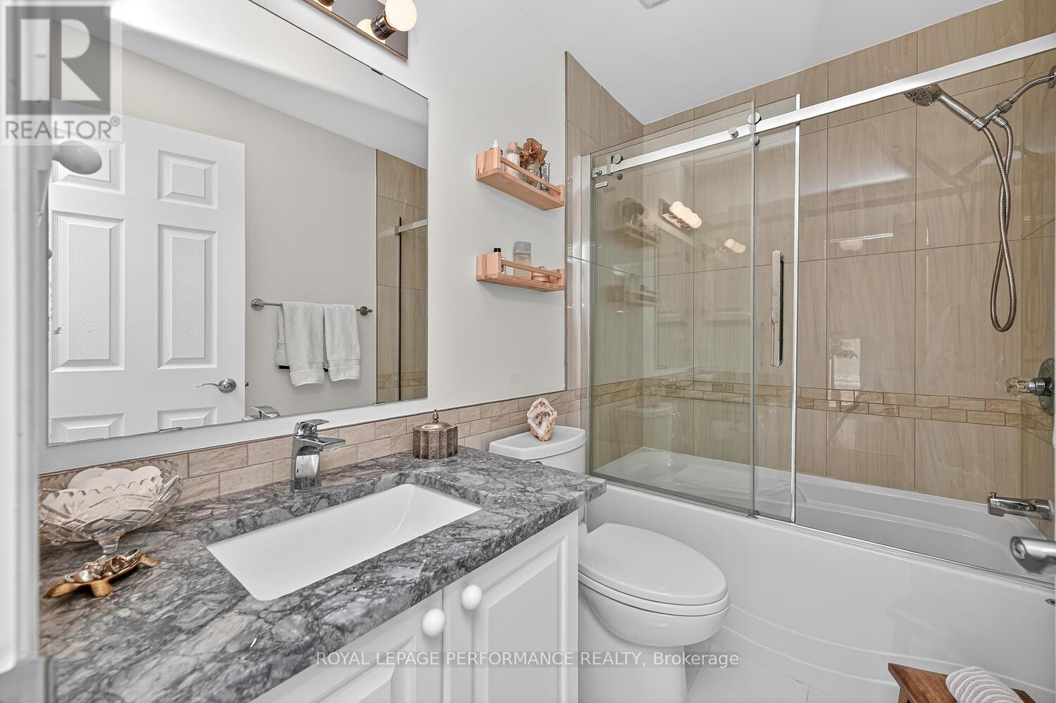 1665 Frenette Street