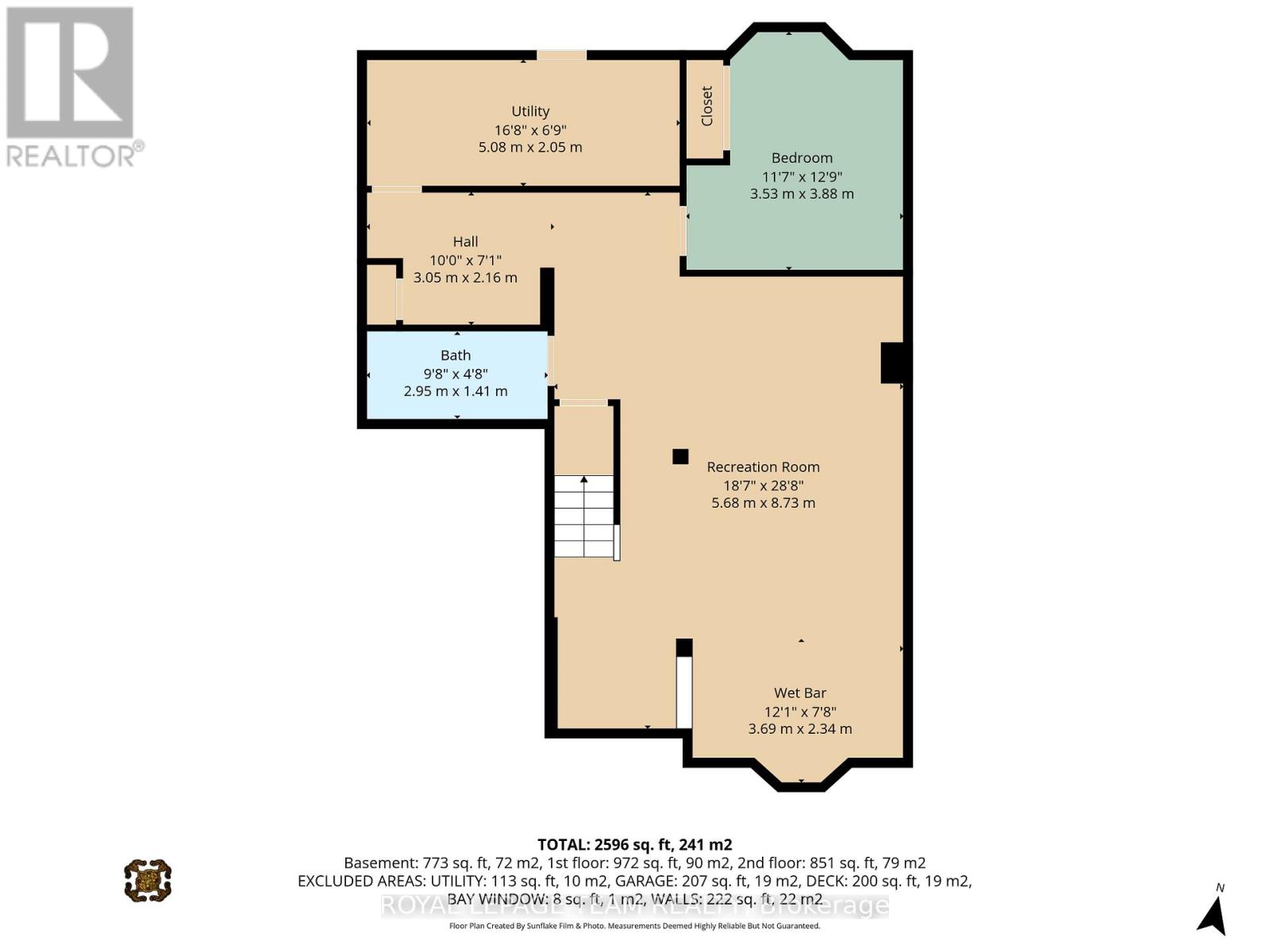 69 Pinetrail Crescent