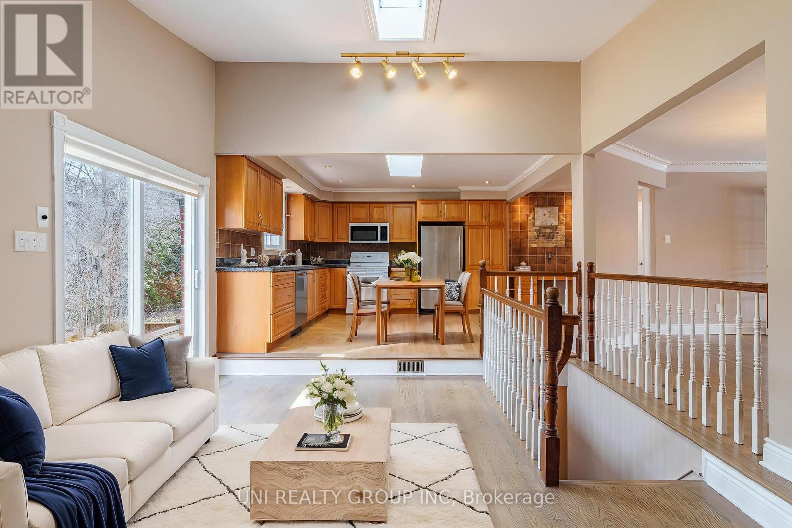 17 Forest Park Avenue