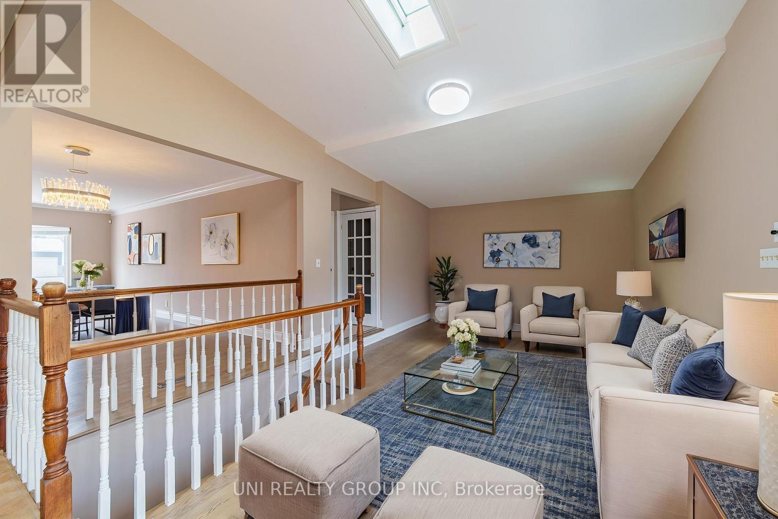 17 Forest Park Avenue