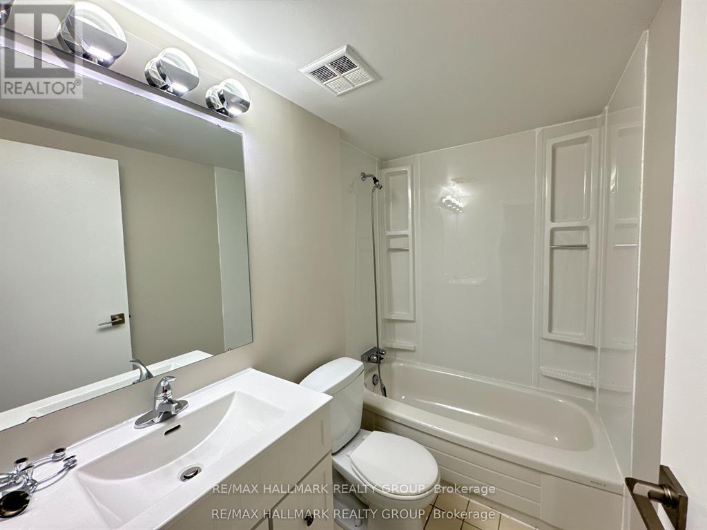 104 - 191 Parkdale Avenue