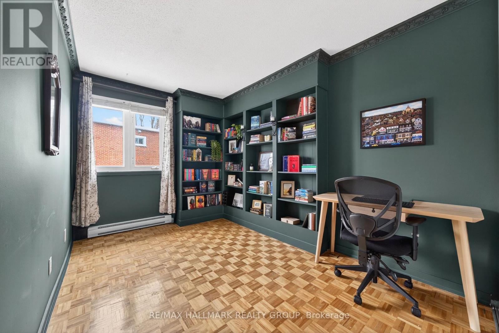 8 - 740 Morin Street