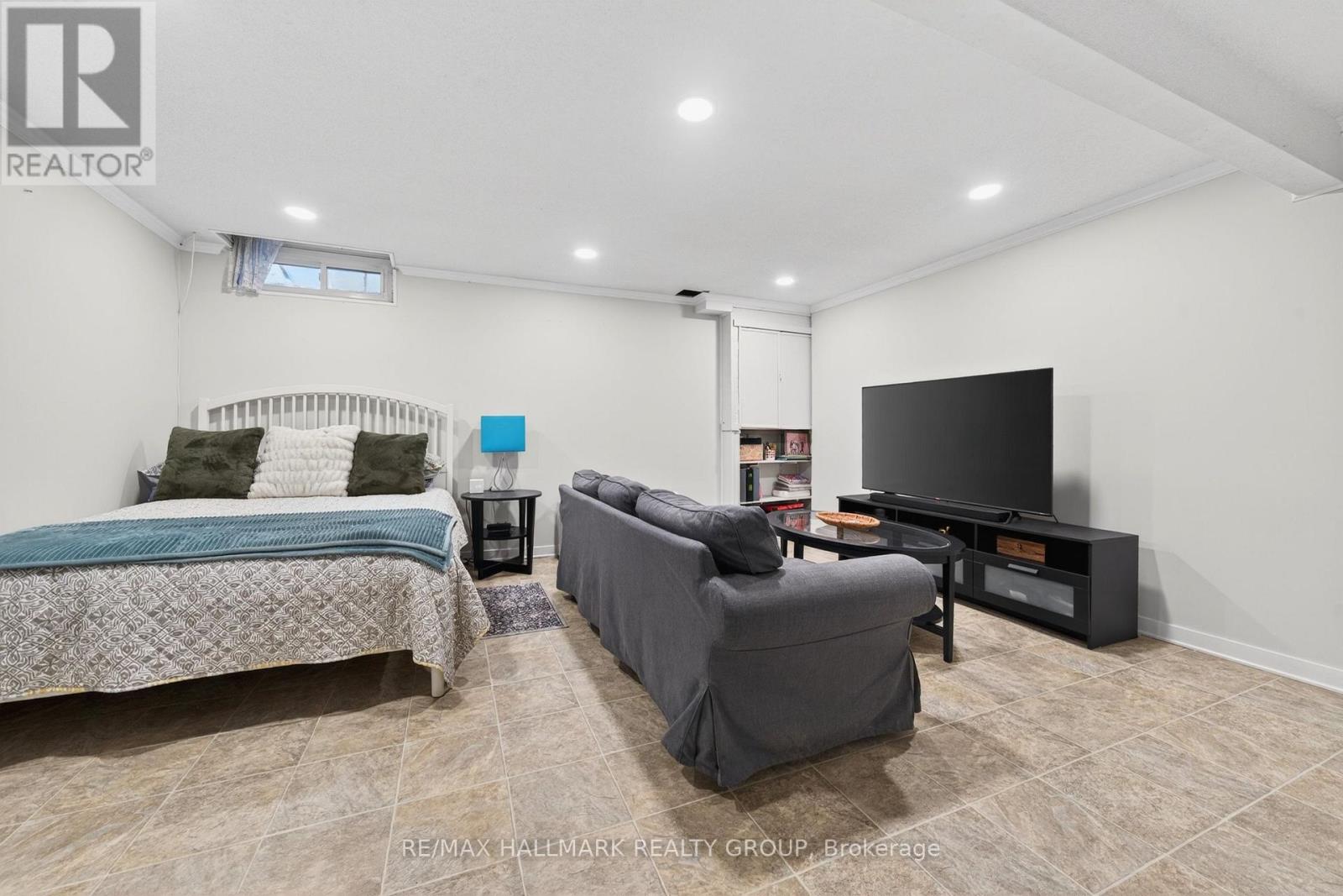 8 - 740 Morin Street