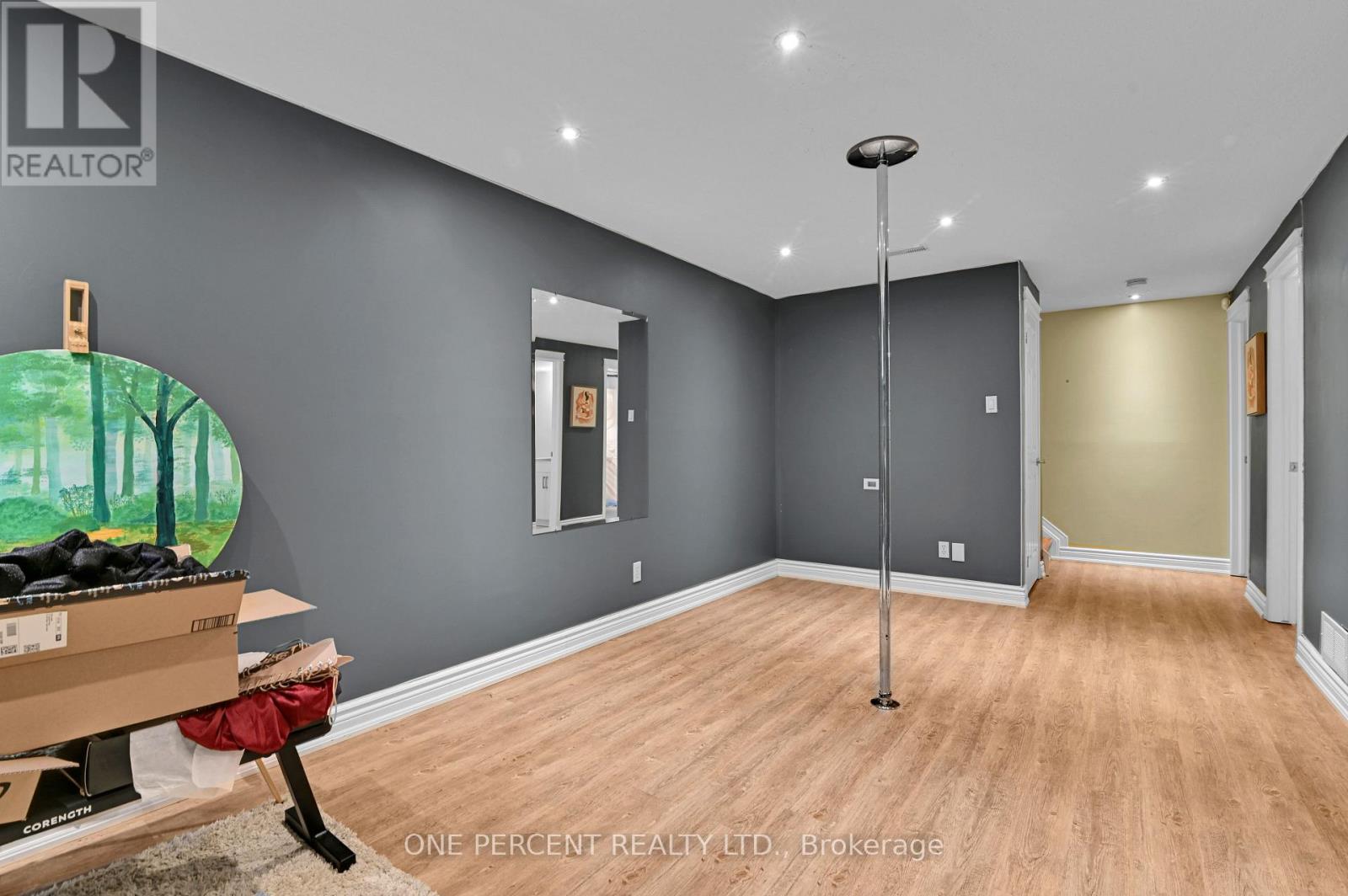 311 Southcrest Private