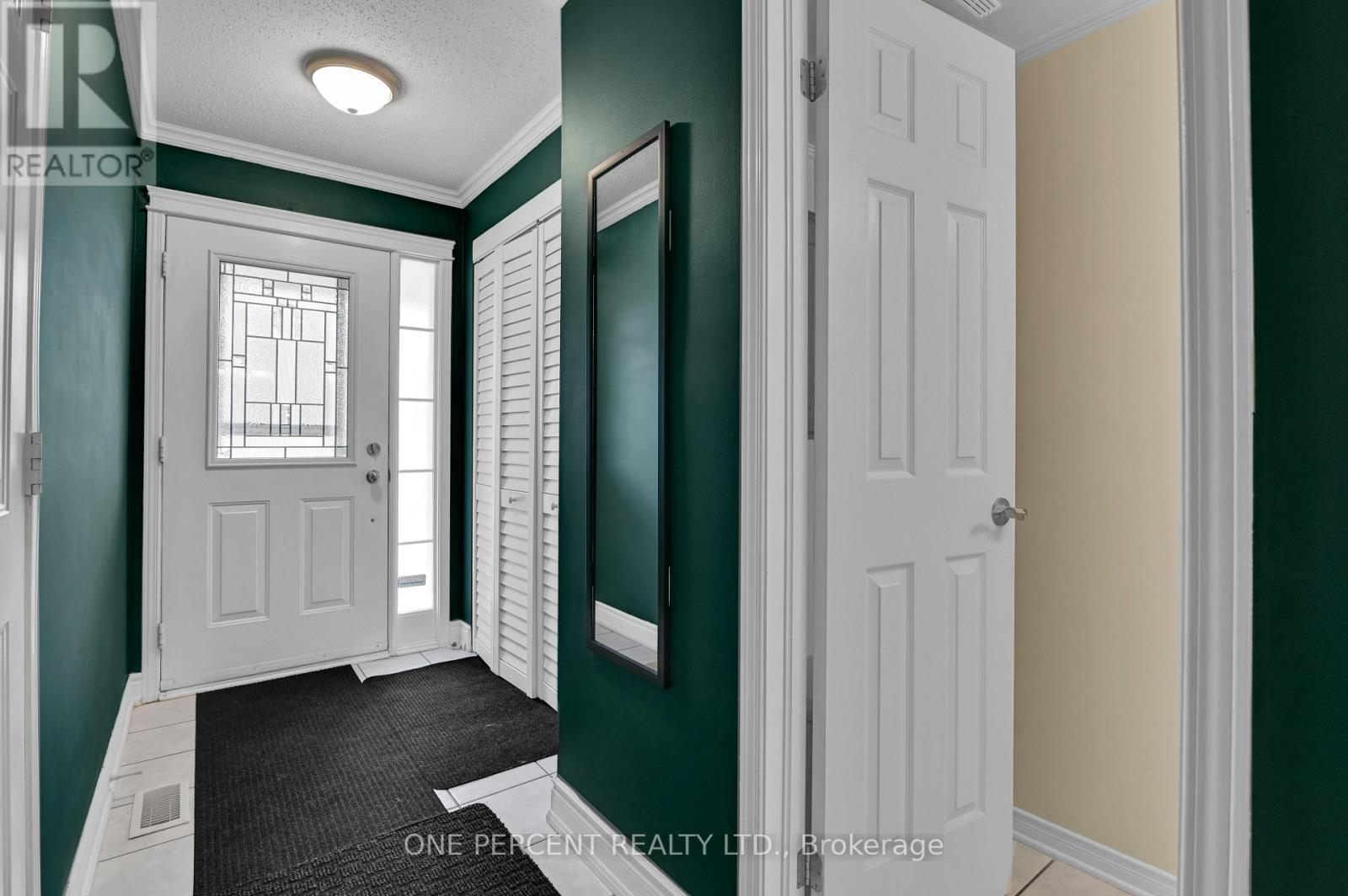 311 Southcrest Private