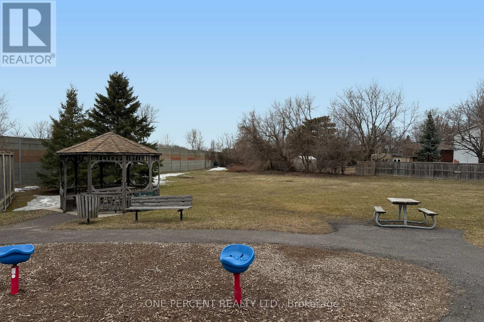 311 Southcrest Private