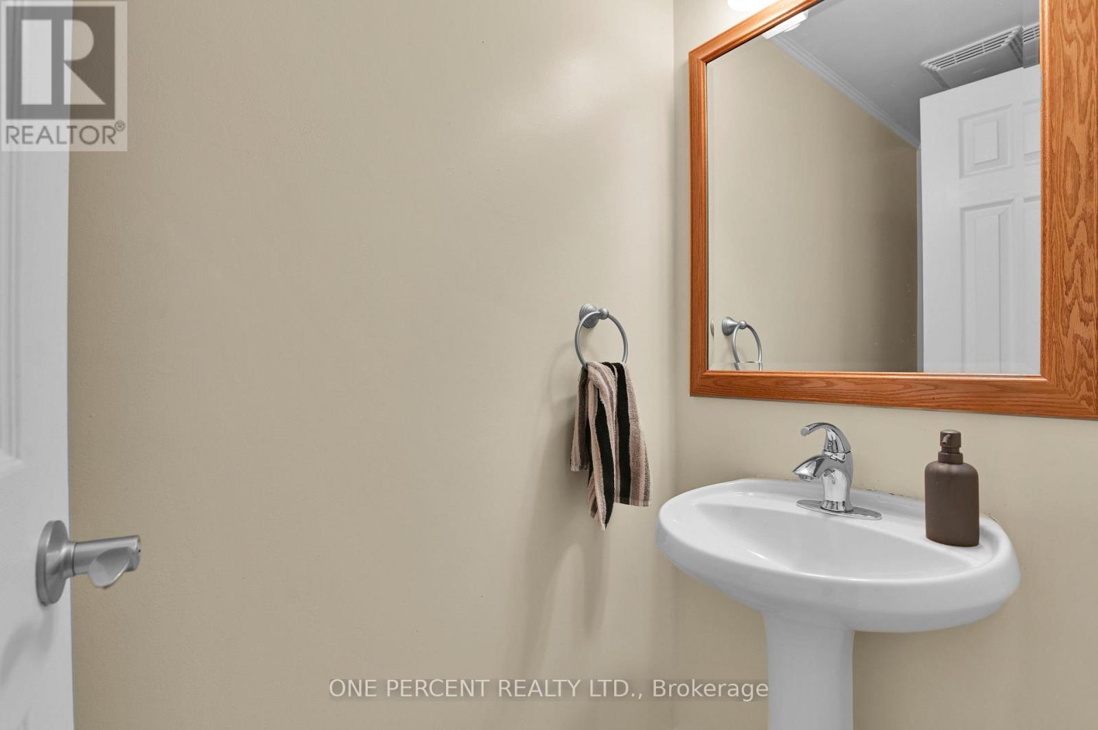 311 Southcrest Private