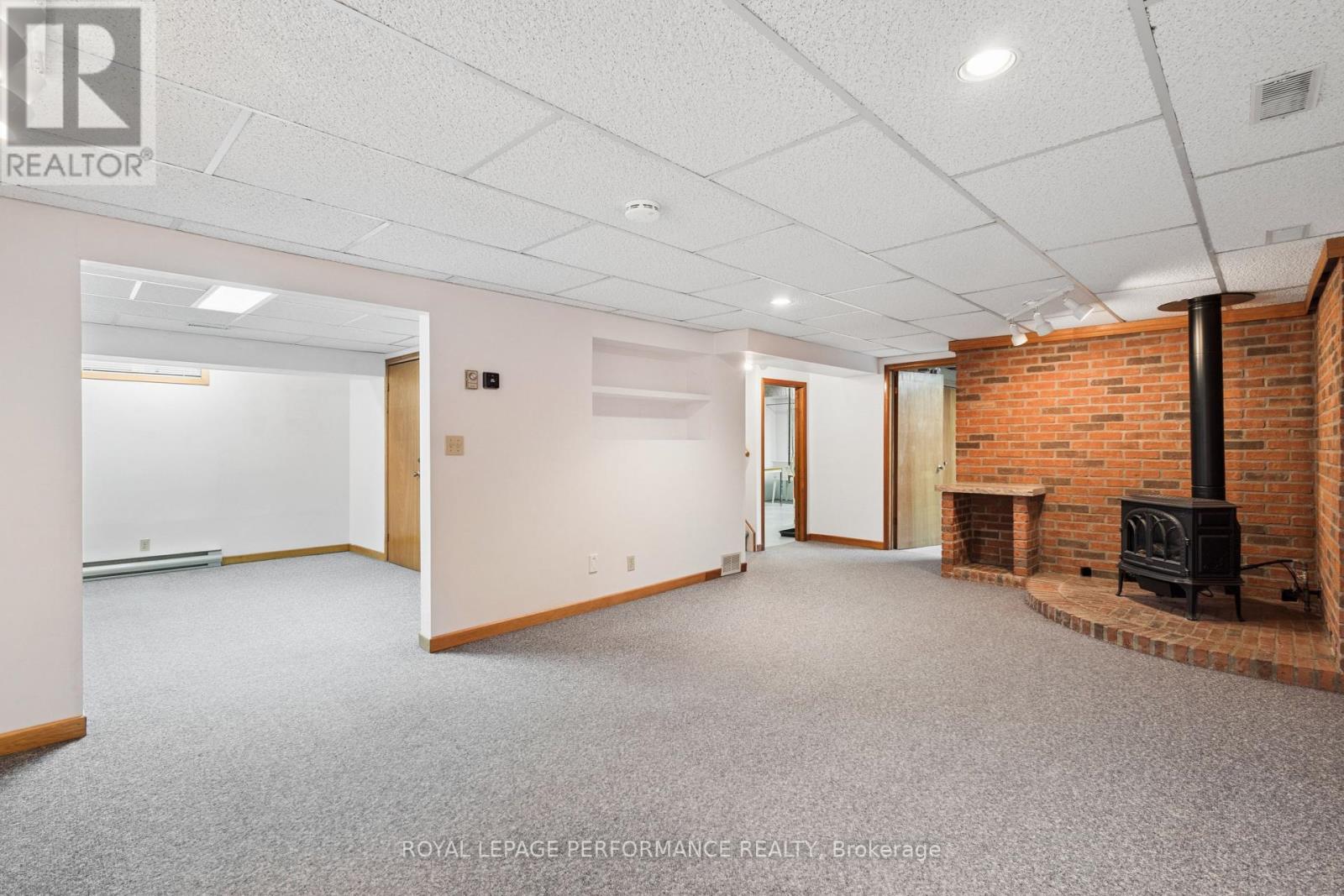 1989 Michigan Avenue