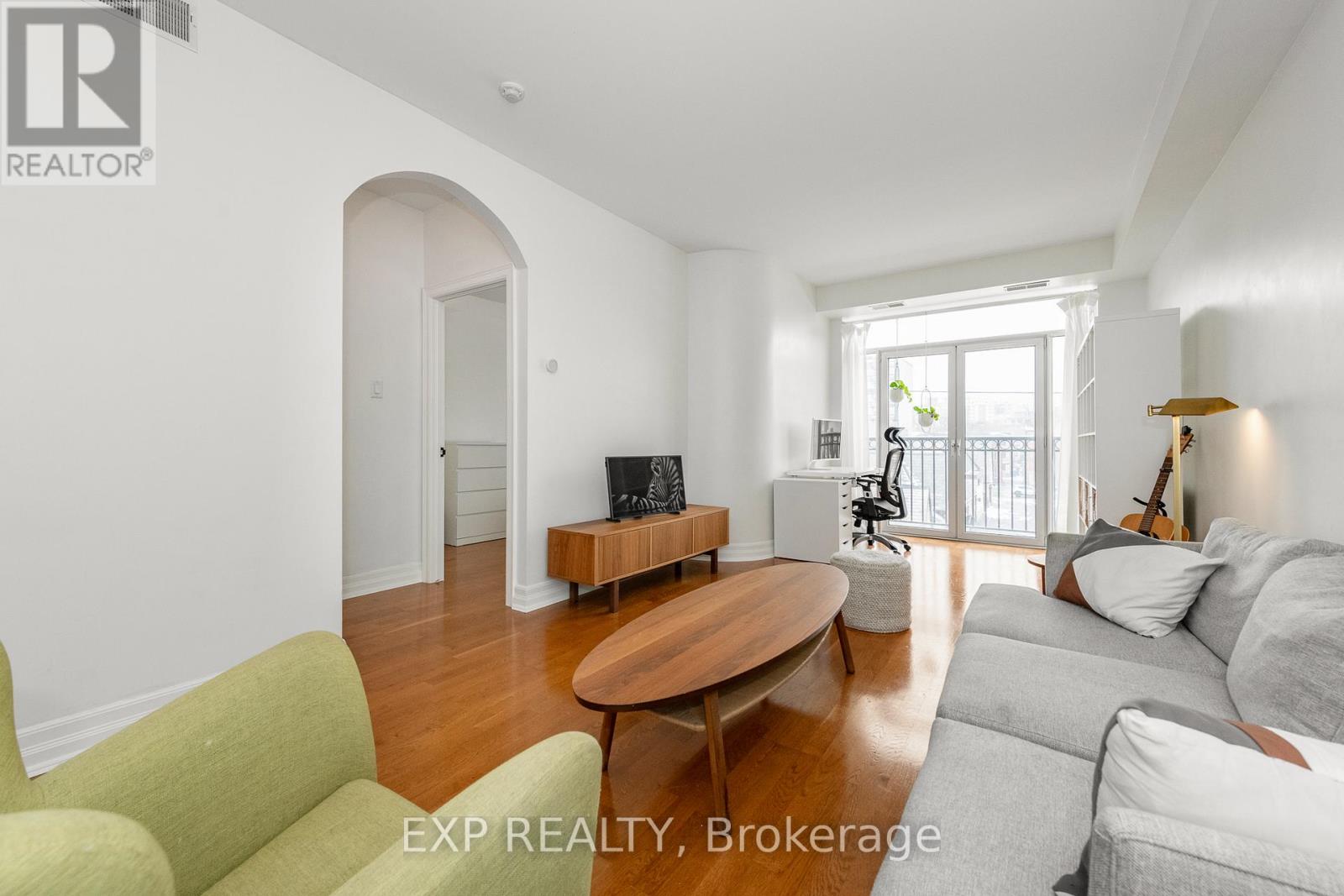 312 - 320 Mcleod Street