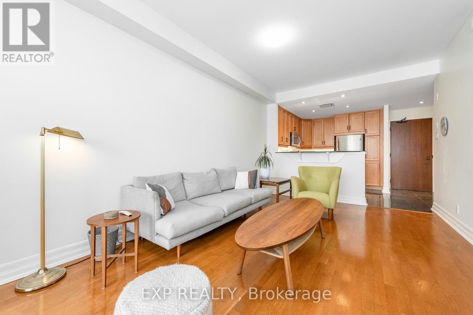 312 - 320 Mcleod Street