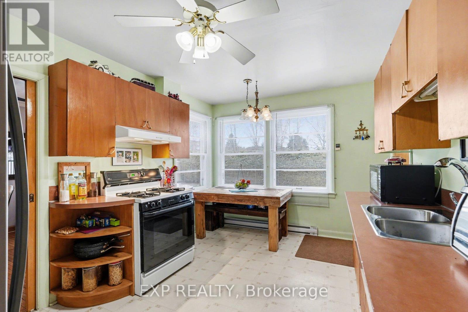 2727 Concession Road