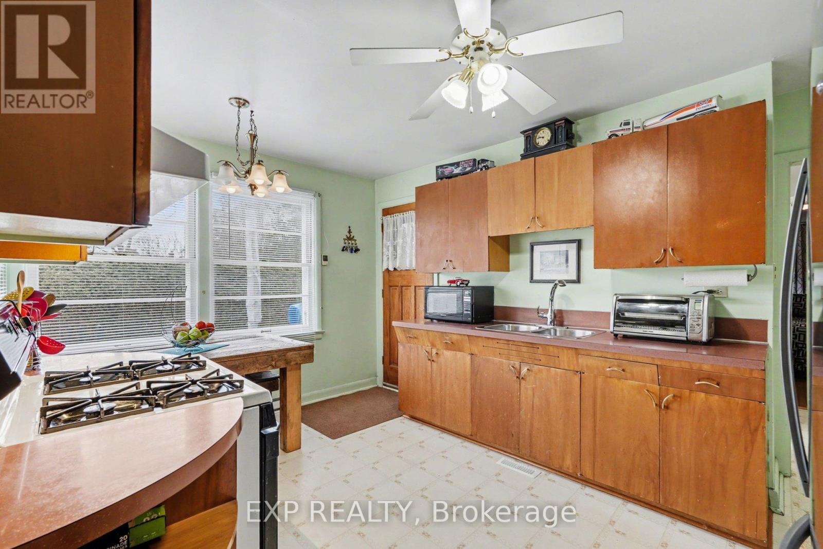 2727 Concession Road