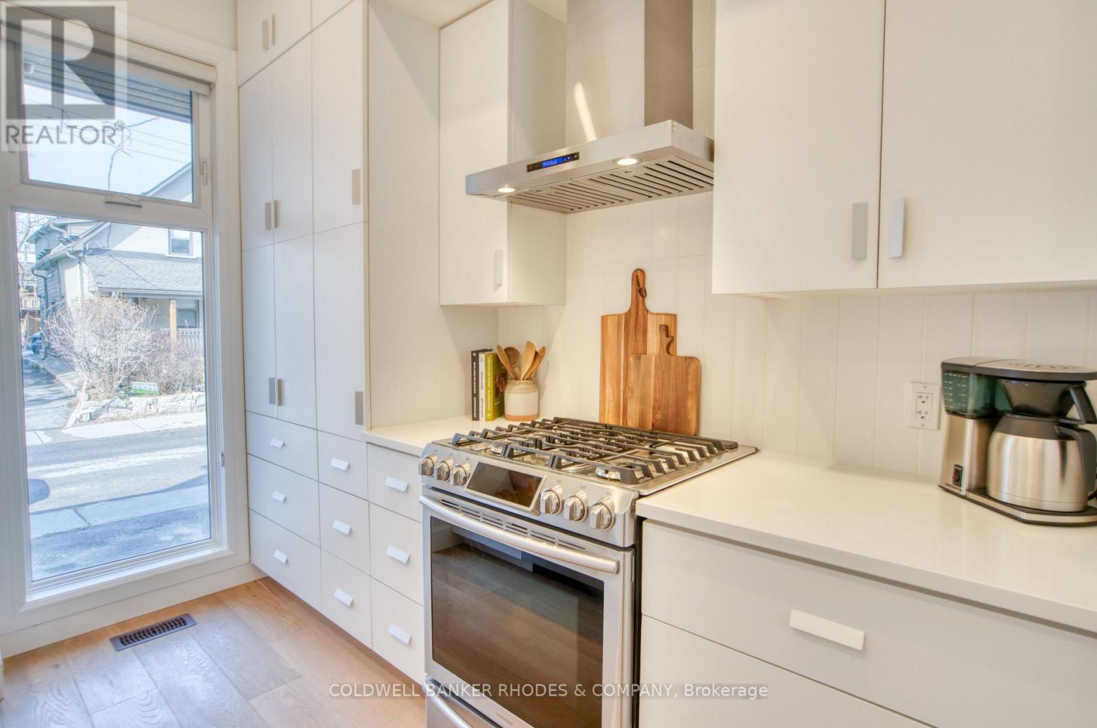 103a Stirling Avenue