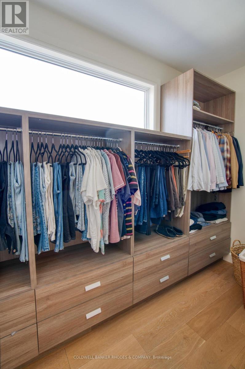 103a Stirling Avenue