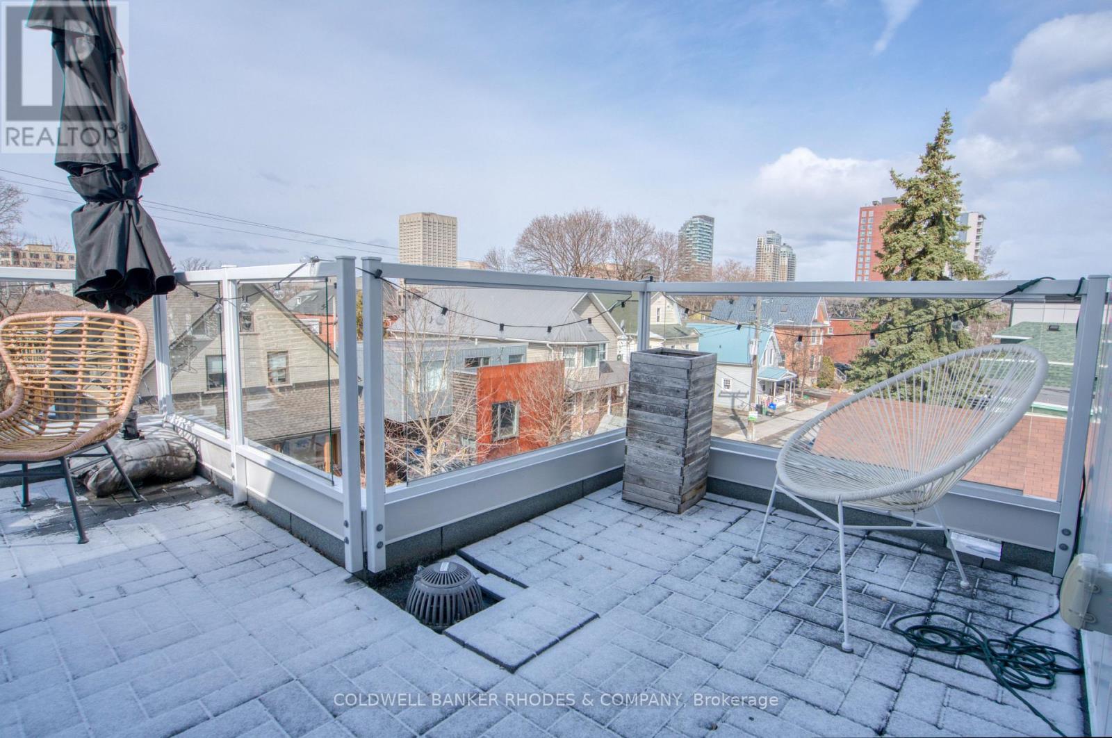 103a Stirling Avenue