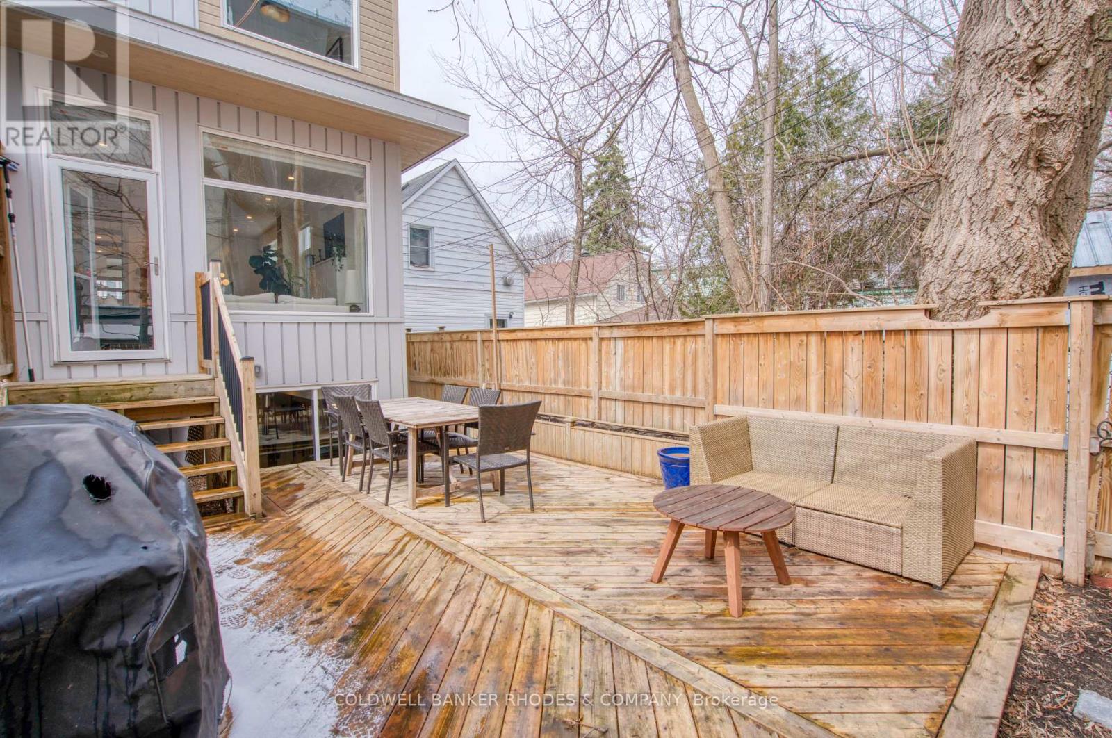 103a Stirling Avenue