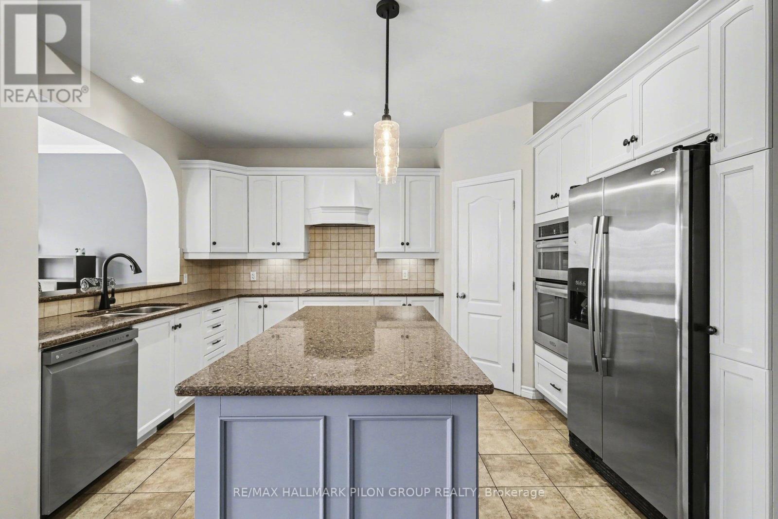 1878 Montmere Avenue