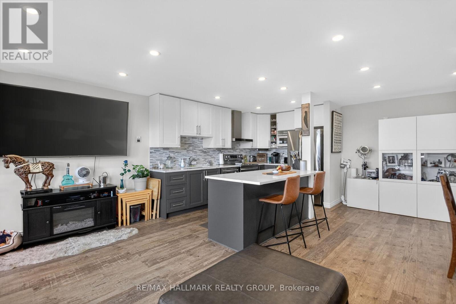 504 - 1505 Baseline Road