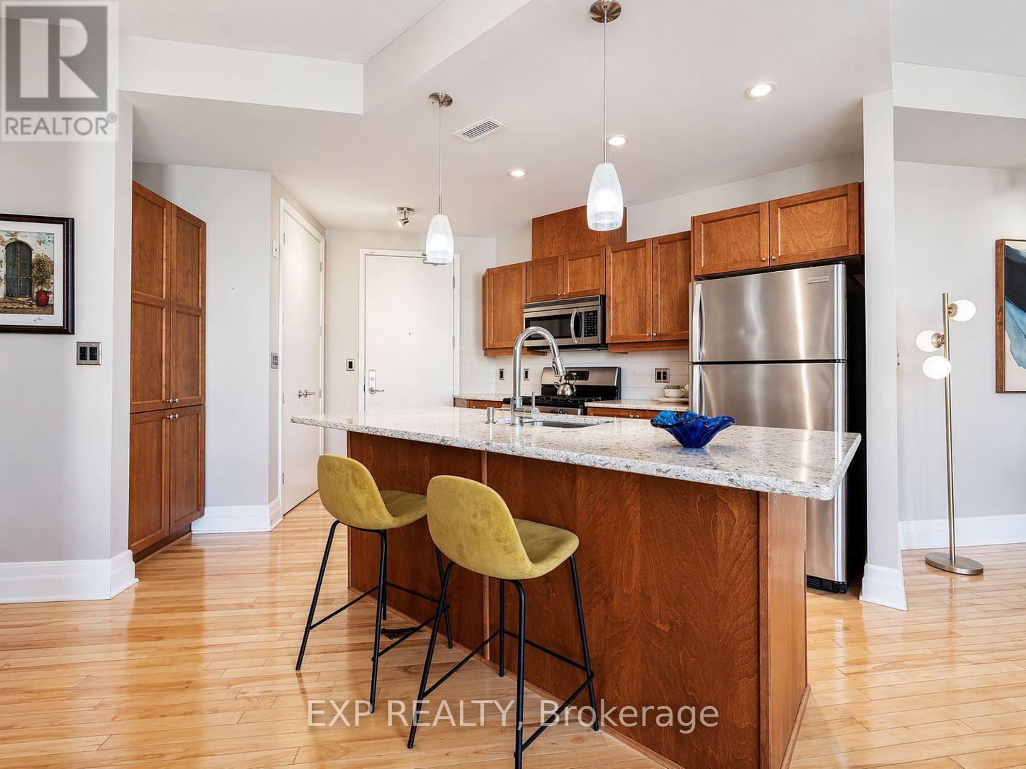 209 - 260 Besserer Street