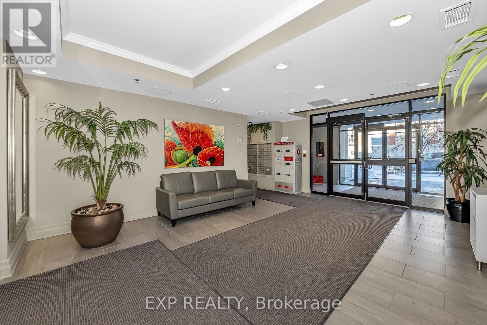 209 - 260 Besserer Street