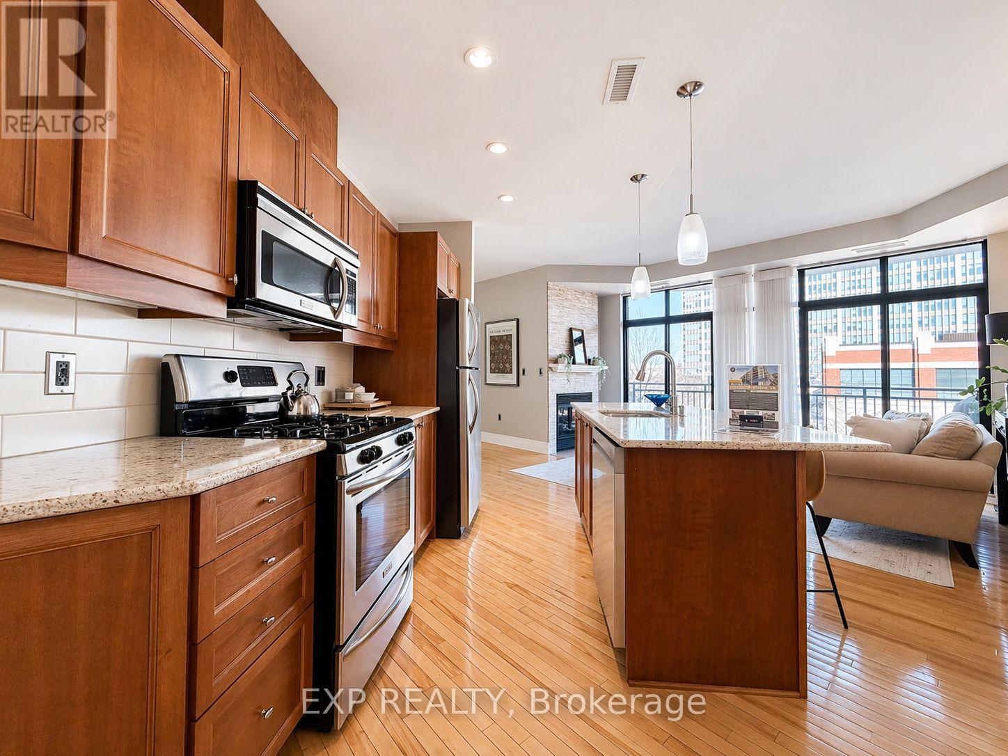 209 - 260 Besserer Street