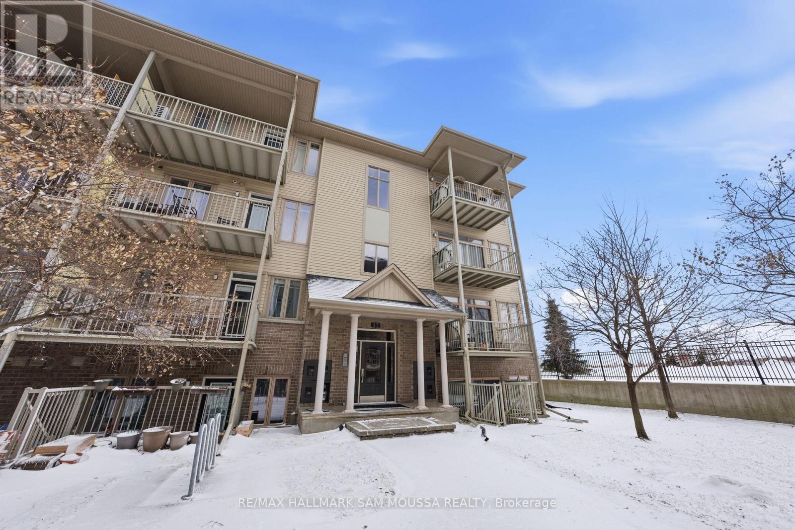 C - 57 Tayside Private