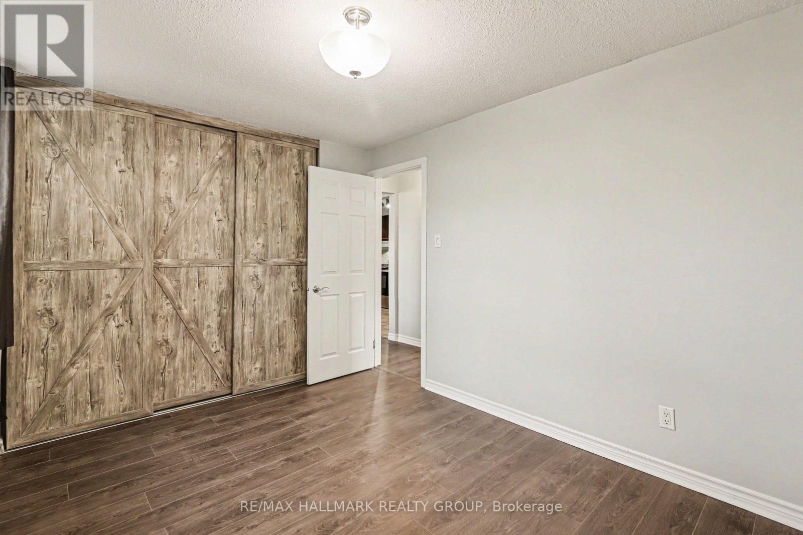 2 - 898 Elmsmere Road