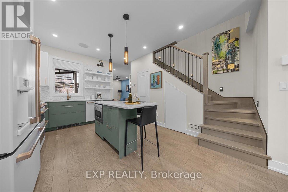 185 Deschamps Avenue