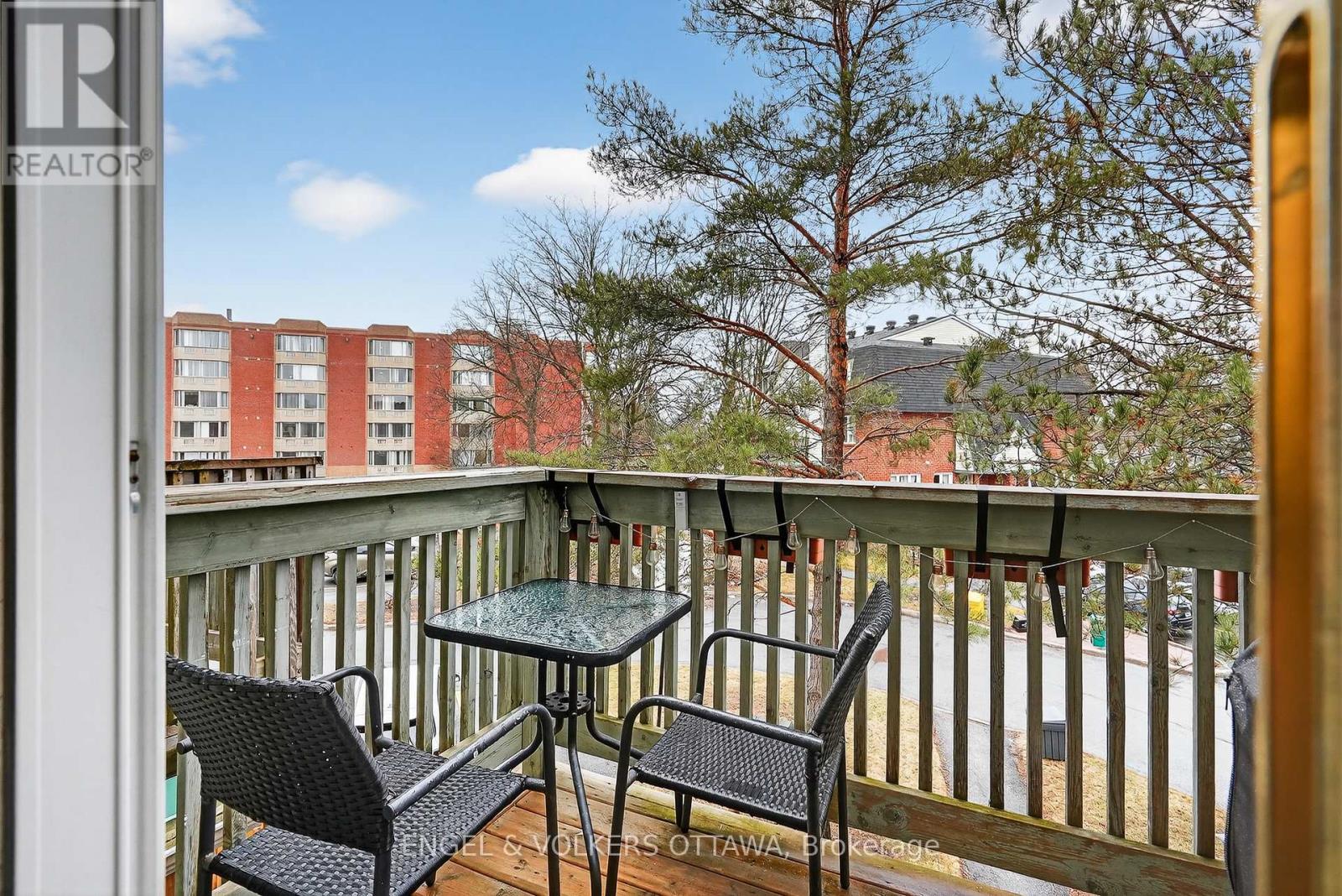 208 - 6 Terrace Drive