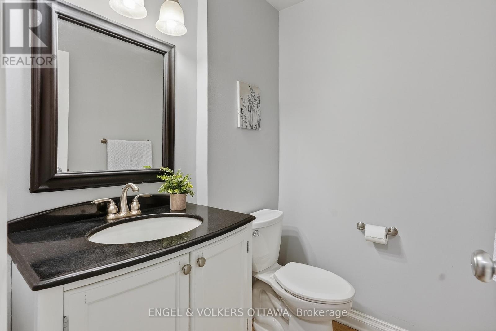 208 - 6 Terrace Drive