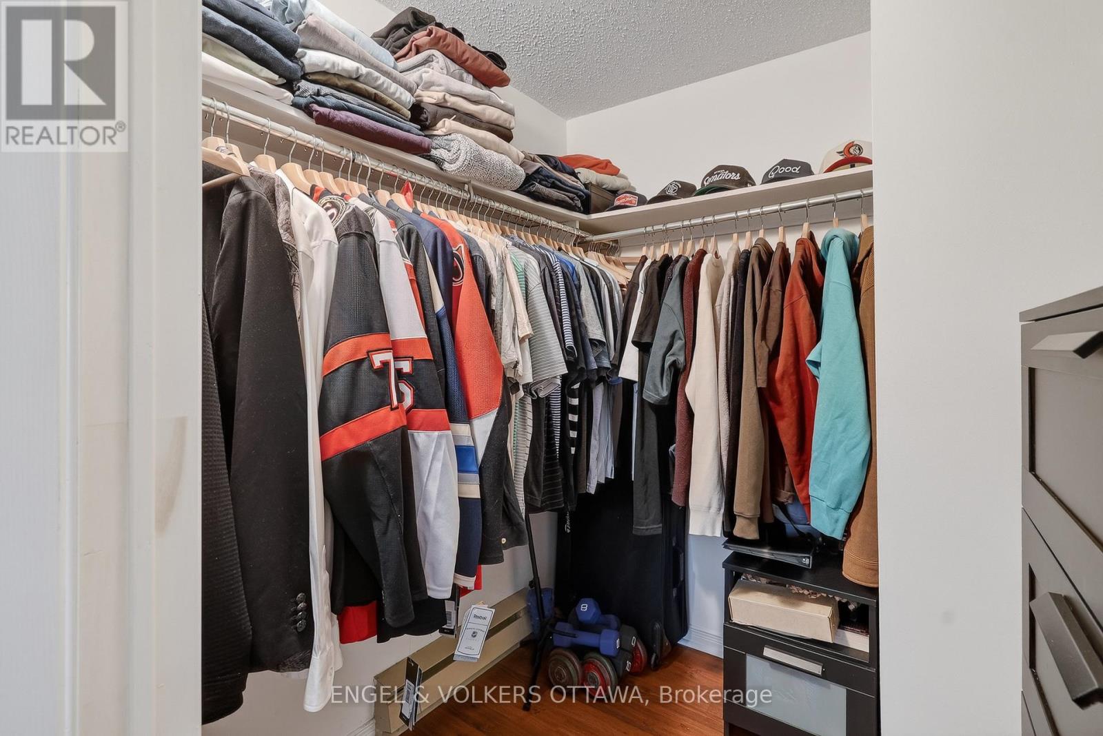 208 - 6 Terrace Drive