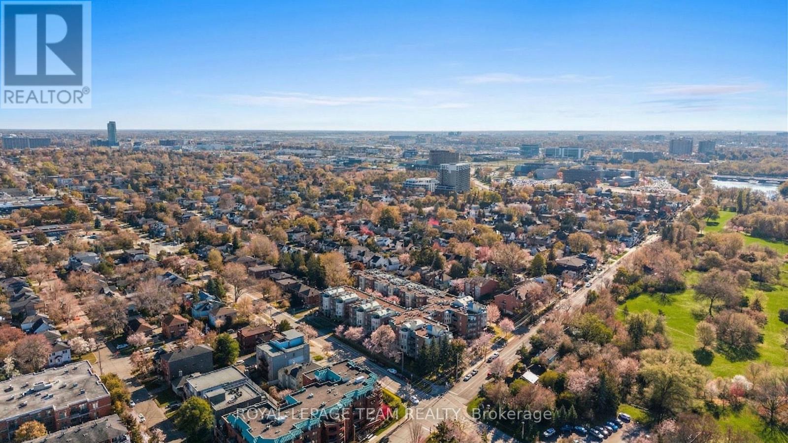 202d - 1 Columbus Avenue