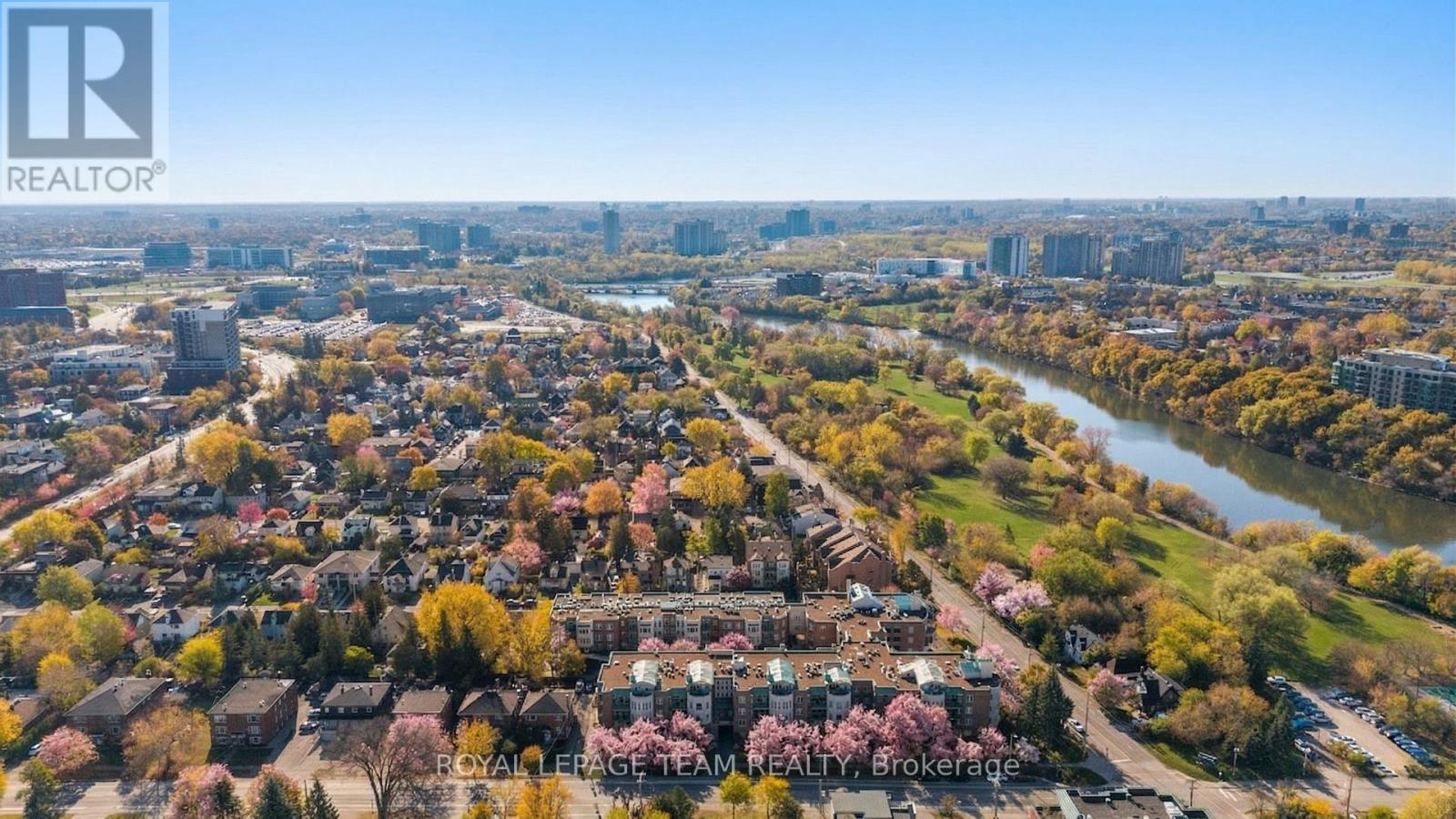 202d - 1 Columbus Avenue