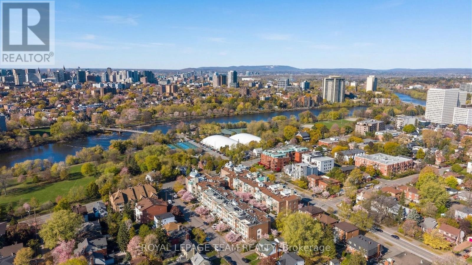 202d - 1 Columbus Avenue