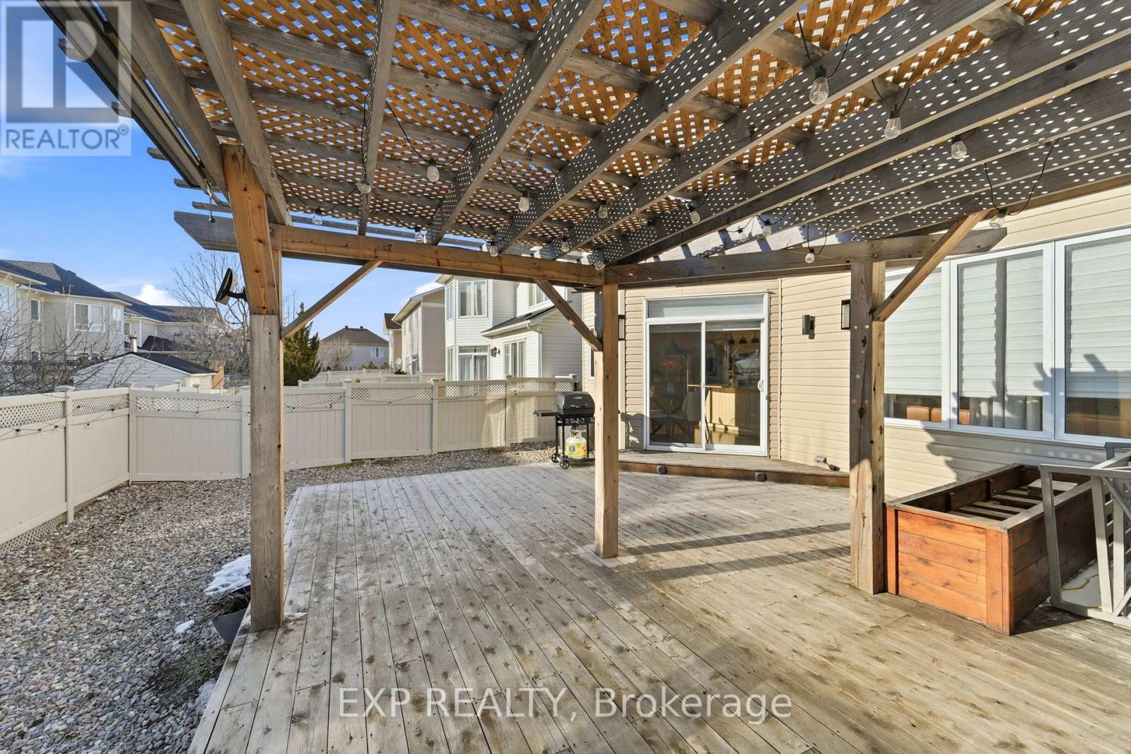 509 Clarington Avenue