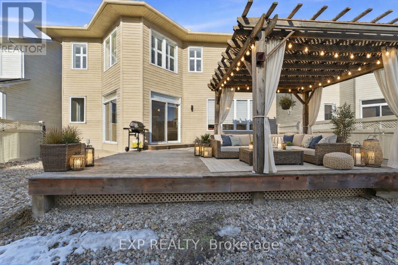 509 Clarington Avenue