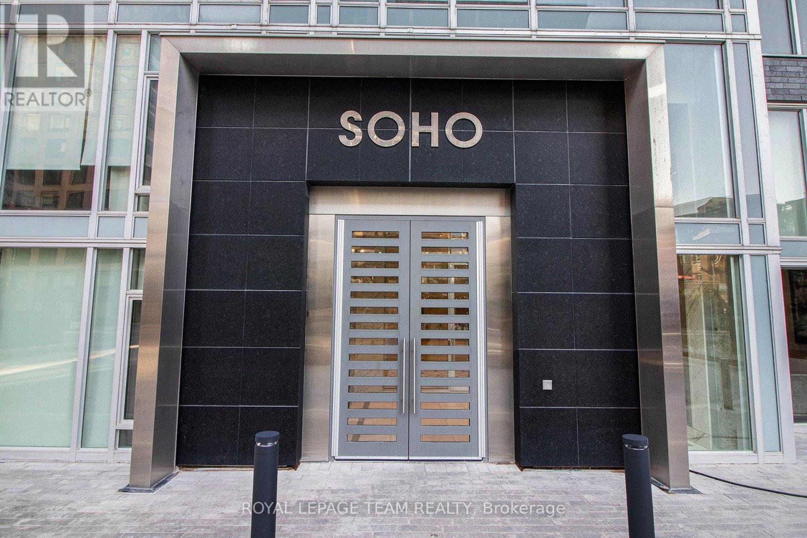 406 - 111 Champagne Avenue S