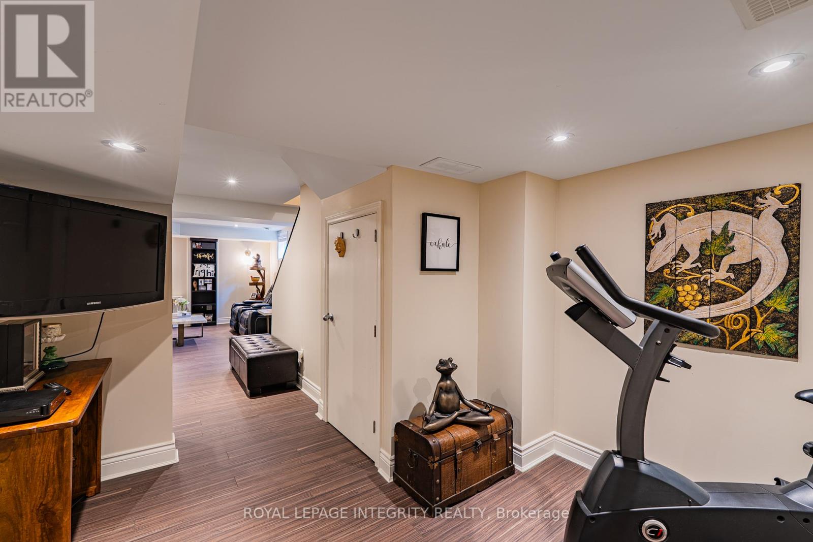 349 Celtic Ridge Crescent